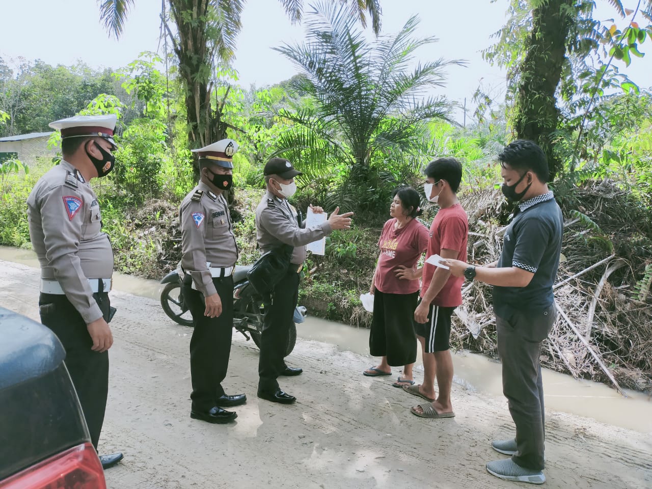 Anggota Polsek Pangkalan Kuras Intensifkan Patroli Cegah Karhutla