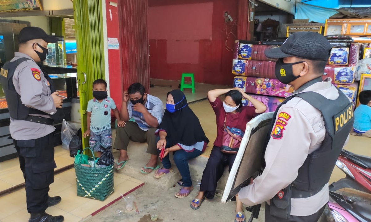 Polsek Ukui Gelar Operasi Yustisi, Tak Terapkan Protokol Kesehatan Diberi Sanksi