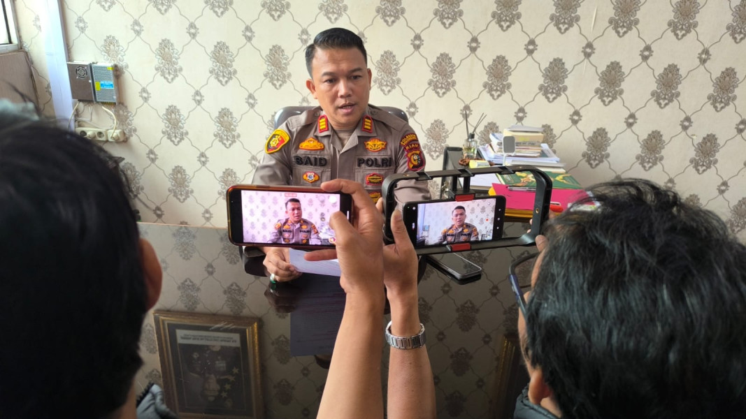 Polsek Rumbai Buru Pelaku Jambret Sadis yang Viral di Media Sosial