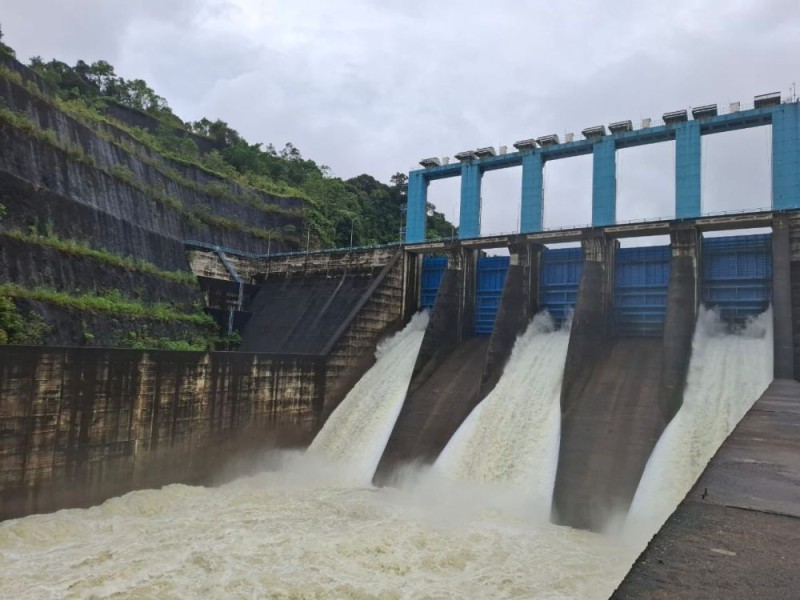 PLTA Koto Panjang Tutup Spillway Gate, Permukaan Sungai Kampar Diperkirakan Turun