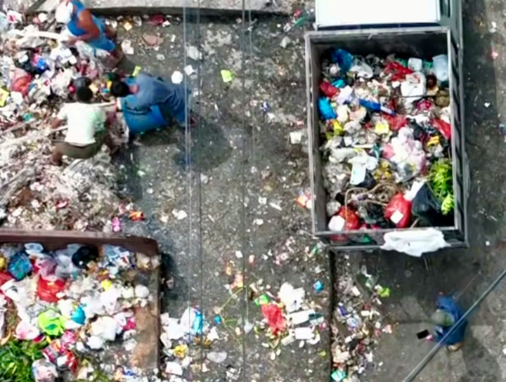 DLHK Pekanbaru Ingatkan Pemilik Ruko Sediakan Tong Sampah, Sanksi Menanti yang Melanggar