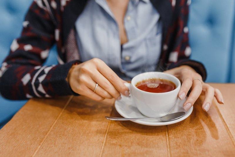 Jangan Minum Teh di Waktu-waktu Ini, Bisa Bahaya!