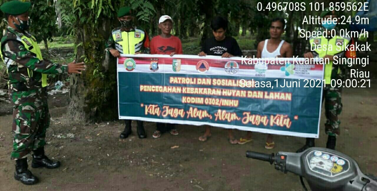 Babinsa 06/Cerenti Terus  Sosialisasikan Dan Patroli Tentang Bahaya Karhutla Di Wilayah Binaan Desa Sikakak Kecamatan Cerenti