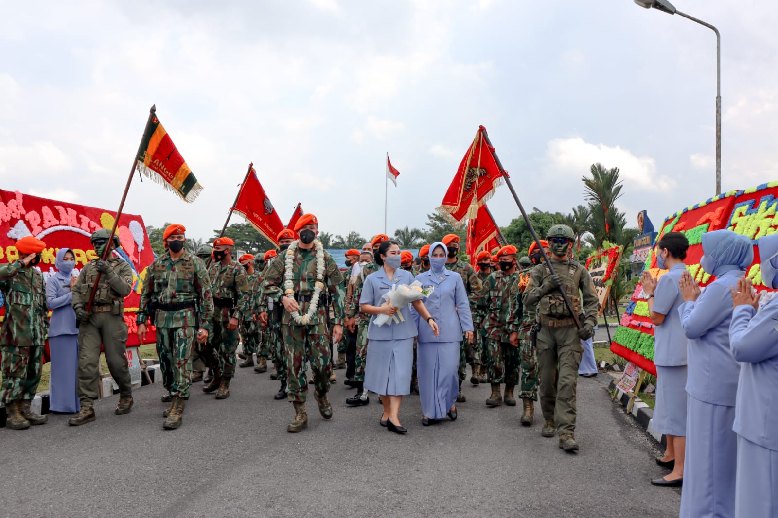 Acara Kenal Pamit Batalyon Komando 462 Paskhas Berlangsung Hikmat