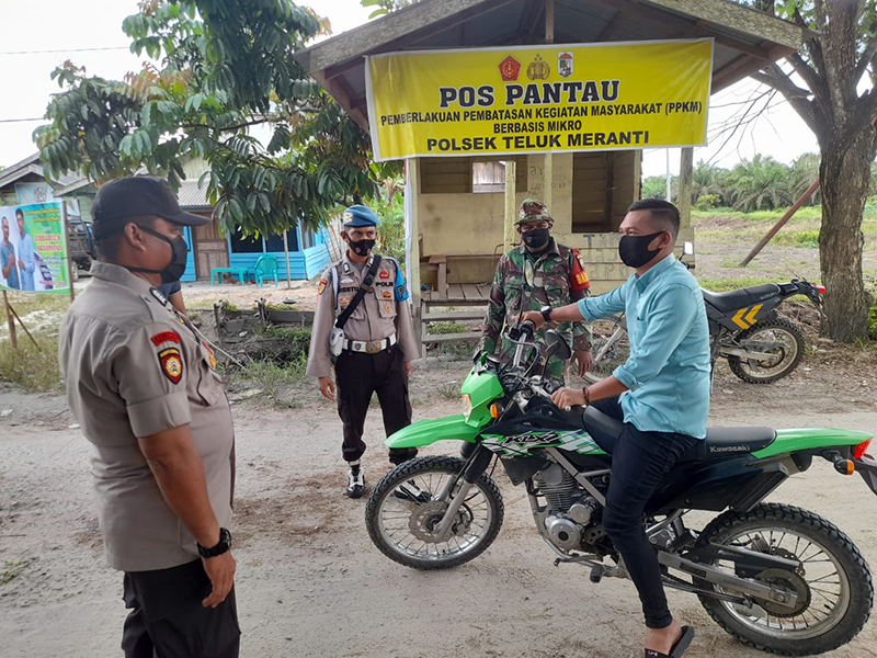 Pastikan Masyarakatnya Terapkan Prokes, Polri Teluk Meranti Gelar Operasi Yustisi