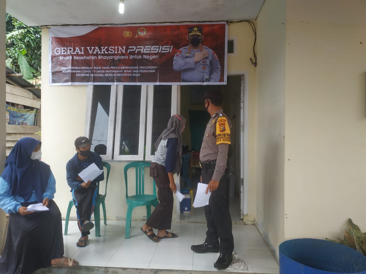 Polsubsektor Pelalawan Kembali Pantau Vaksinasi di Desa Sering