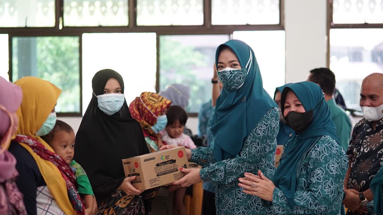 Peringati Harganas  Wella Gelorakan Semangat Tekan Angka Stunting