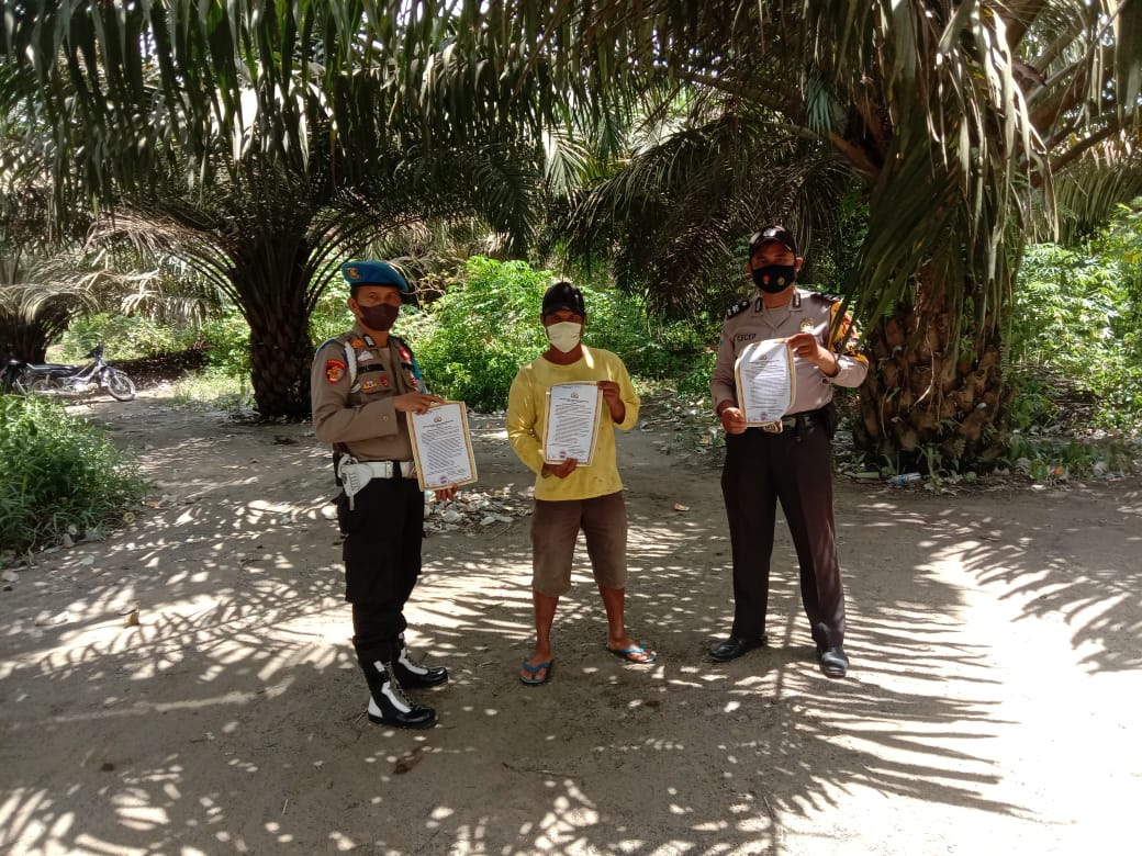 Personel Polsek Pangkalan Kuras Kembali Sosialisasikan Maklumat Kapolda Riau Terkait Karhutla