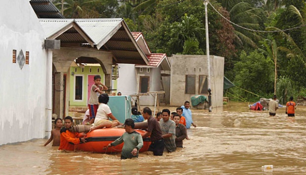 Innalillahi... Banjir di Padang Telan Korban Jiwa
