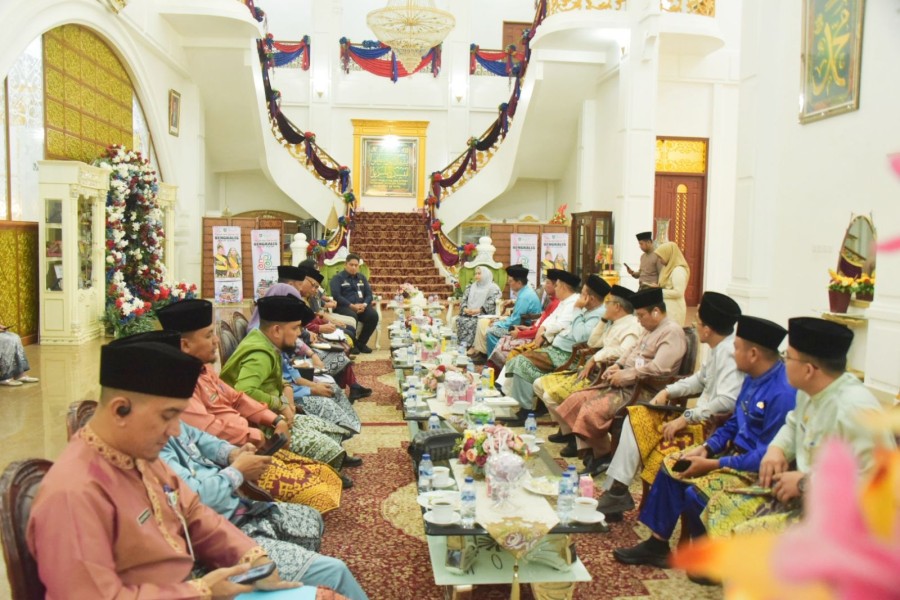 Terima Kunjungan dan Audiensi, Kasmarni Berharap SKK Migas dan PHR turut Berkontribusi Bangun Daerah