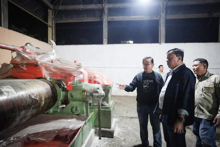 Kades Titian Modang Kopah Apresiasi Komitmen Bupati, Pabrik Hilirisasi Karet Siap Dongkrak Ekonomi Petani Kuansing