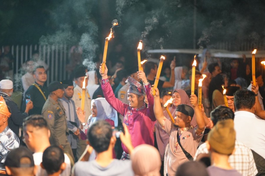 Pawai Idulfitri 1446 H di Pekanbaru, Obati Rindu Warga yang Tak Mudik