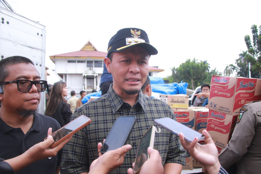 Sungai Siak Surut Perlahan, Pemko Pekanbaru Fokus Penanganan Korban Banjir