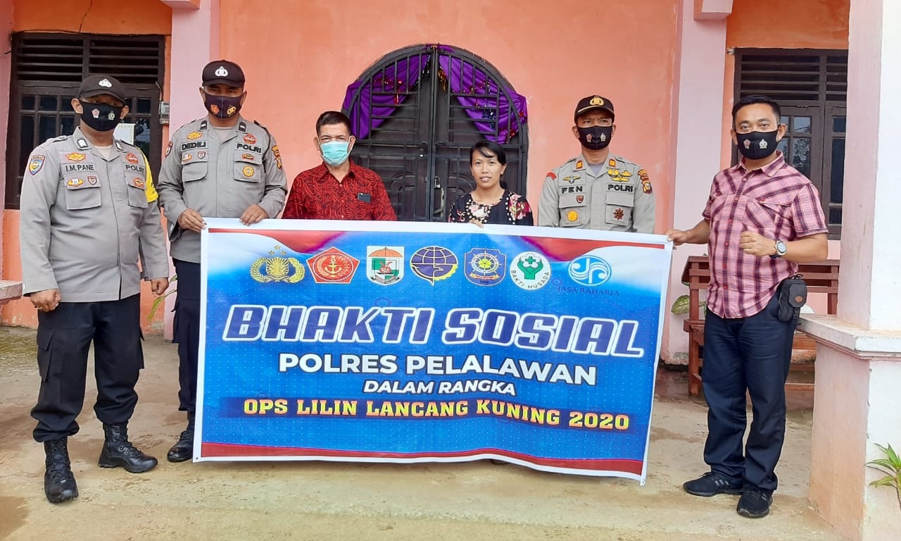 Polsek Ukui Laksanakan Kegiatan Bhakti Sosial dalam Rangka Operasi Lilin Lancang Kuning 2020