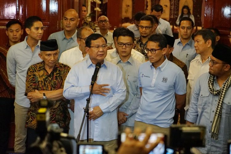 Gara-gara Hoaks Ratna Sarumpaet, Pendukung Prabowo-Sandi Beralih Hati ke Jokowi-Ma’ruf