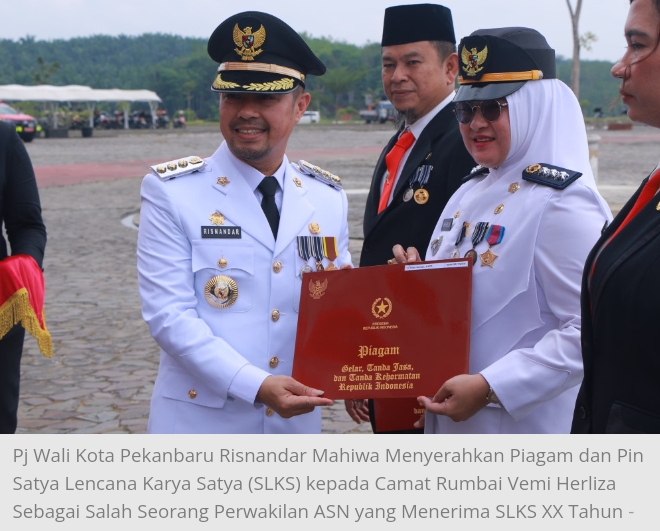 Ratusan ASN Pemko Pekanbaru Terima piagam penghargaan Satyalancana Karya Satya dari Presiden