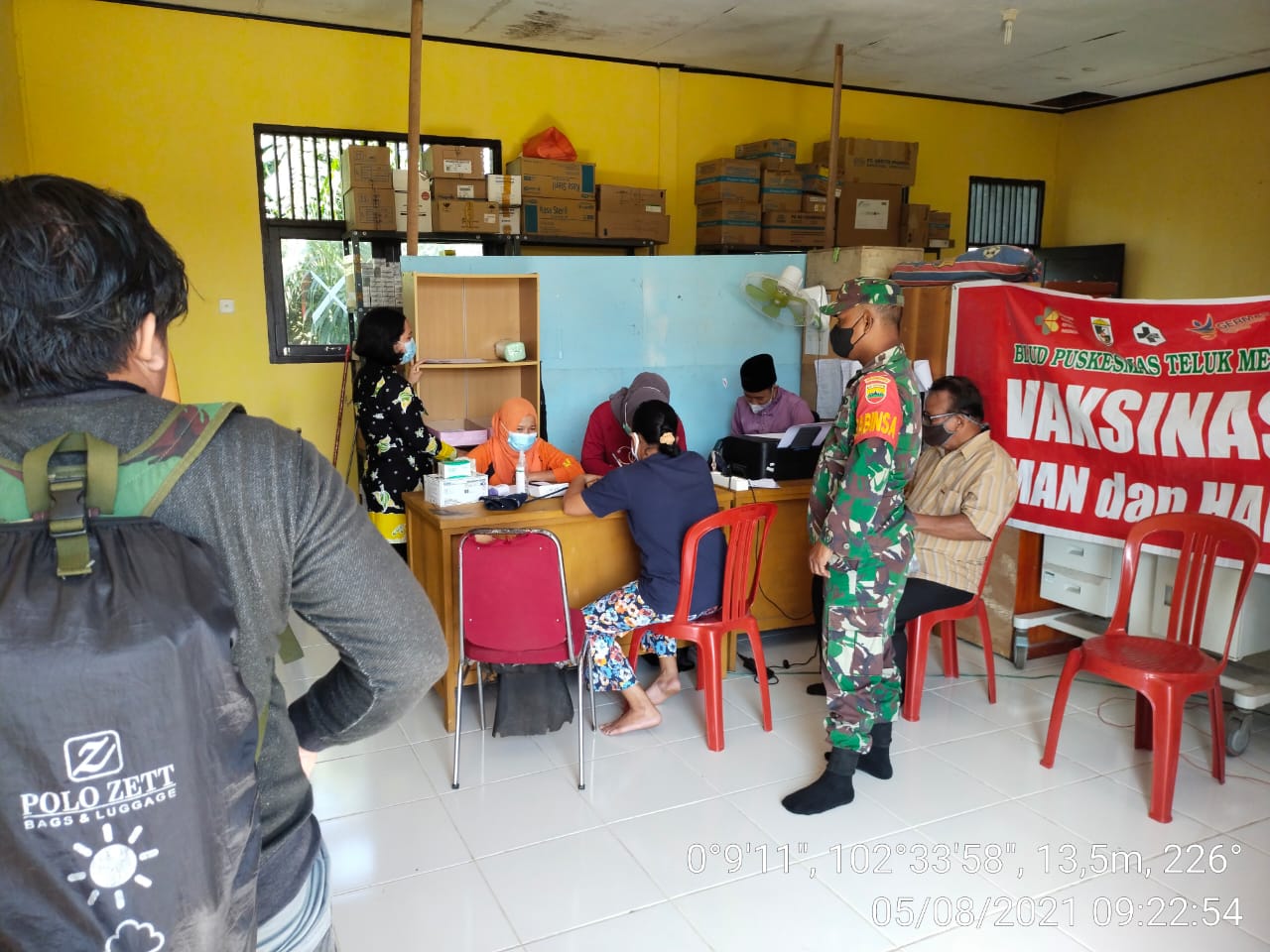 Polsek Teluk Meranti Terus Pantau Vaksinasi Covid-19 di Puskesmas