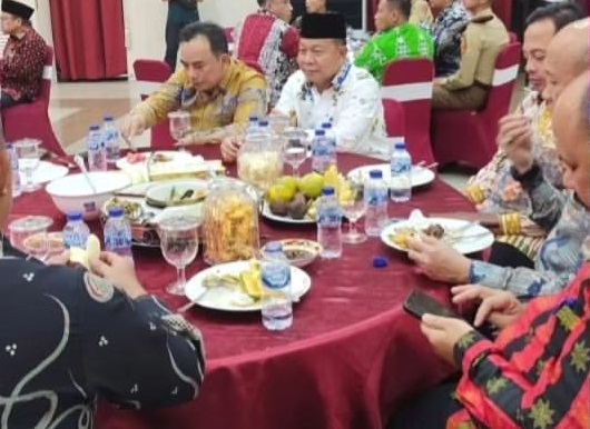 Kadispora Hadiri Acara Ramah Tamah dan Jamuan Makan Malam FORKOPIMDA Riau Bersama Taruna Akademi Angkatan Udara