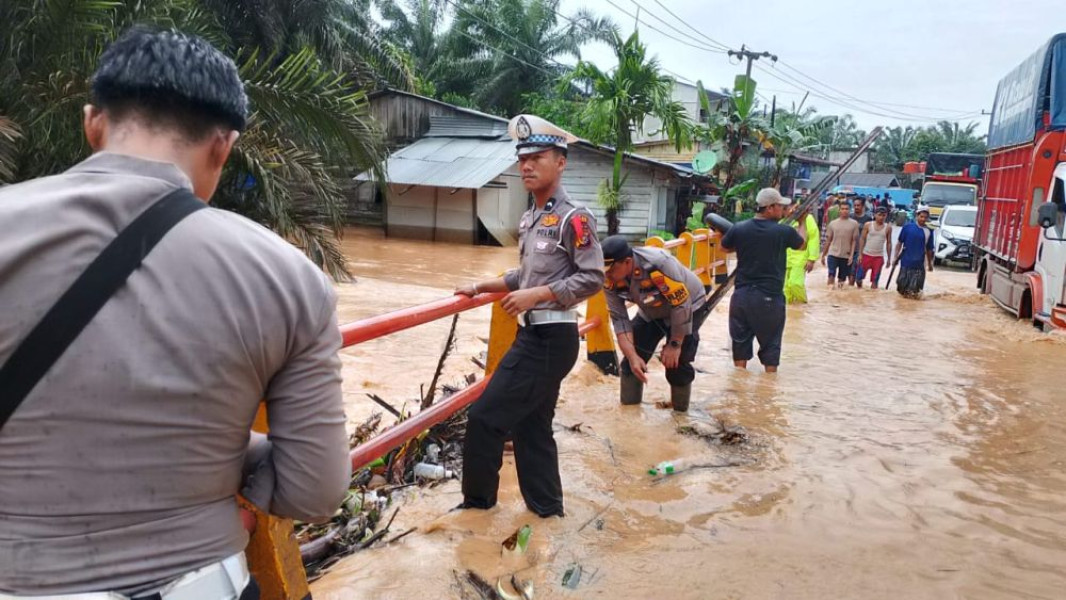 Banjir Rendam Tiga Desa di Indragiri Hilir, Ratusan Rumah Terendam