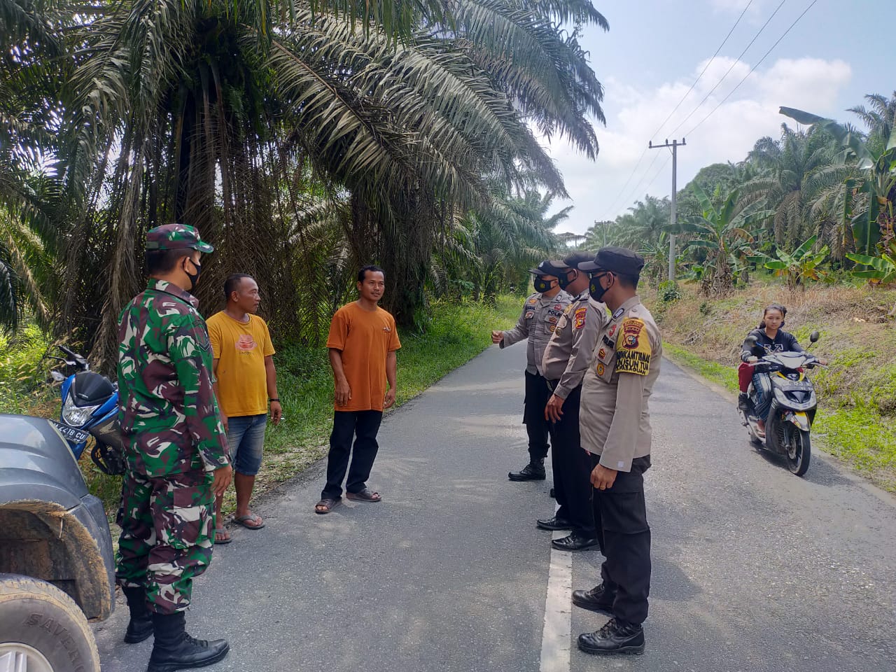 Antisipasi Covid-19, Polsek Pangkalan Lesung Imbau Warga Disiplin Terapkan Prokes