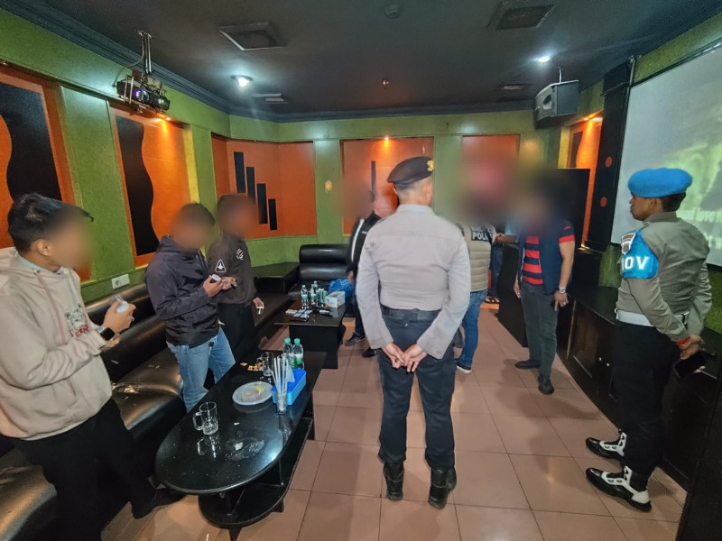 Polresta Pekanbaru Gelar Razia di Tempat Hiburan Malam Jelang Tahun Baru 2025