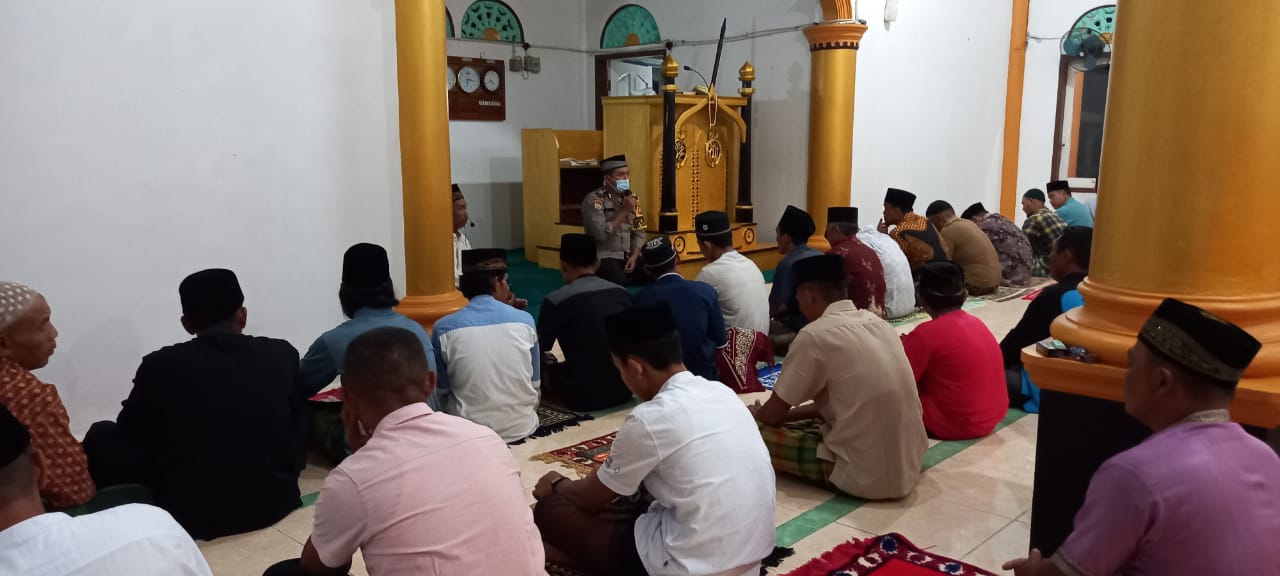 Polsek Pangkalan Lesung Imbau Jamaah Terapkan Prokes di Masjid