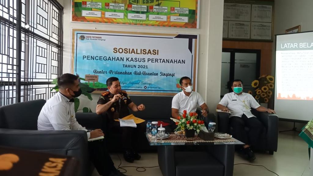 Kenalkan Contrarius Actus, Kajari Kuansing Juga Bentuk Satgas Pembasmi Mafia Tanah