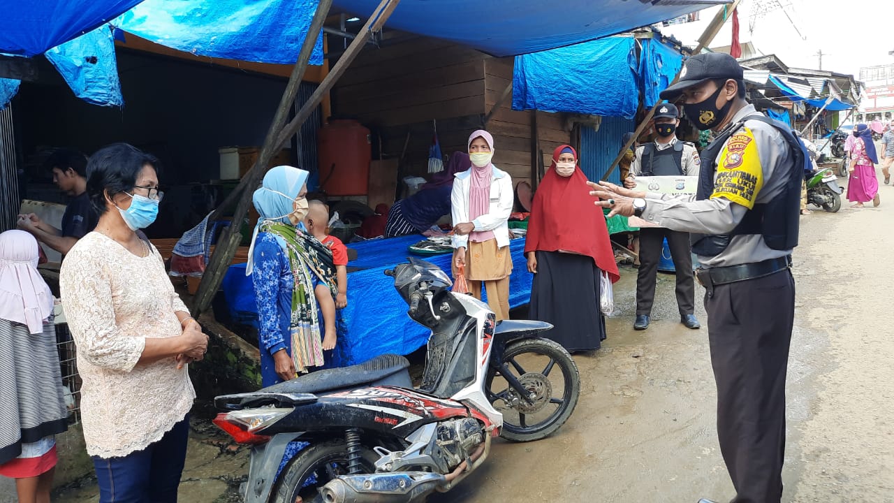 Cegah Covid-19, Polsek Ukui Sosialisasikan Regulasi Penerapan Protokol Kesehatan