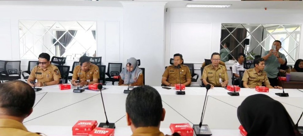 Kepala BKPSDM Pekanbaru Ikuti Rapat Penyusunan Rancangan Perwako TPP ASN 2025