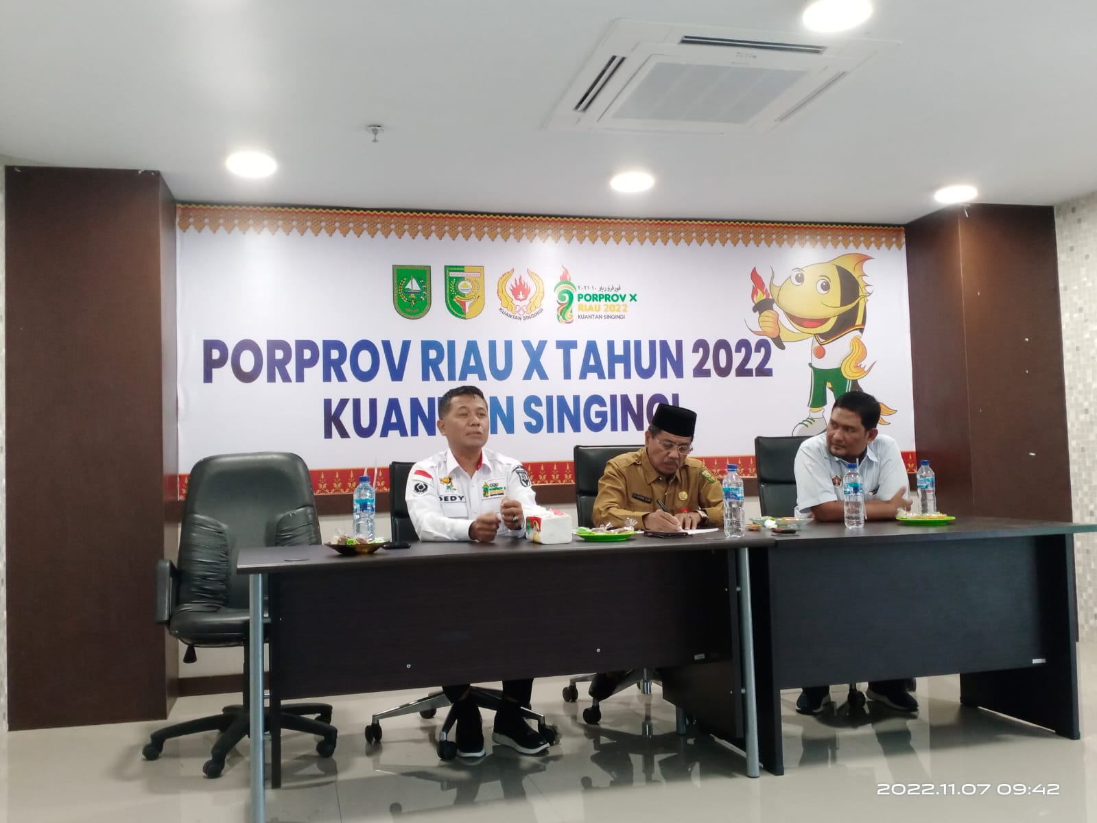 Gelorakan Semangat Olahraga, Sekda Kumpulkan Tim Media Center Porprov 