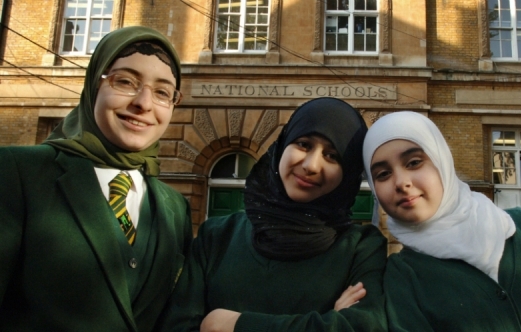 Subhanallah, Jumlah Muslim di Inggris Tembus Tiga Juta Orang