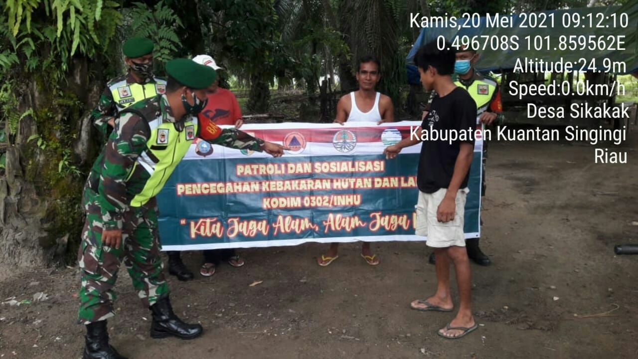 Babinsa Koramil 06/Cerenti Dim 0302/Inhu Selalu Aktif Dalam Sosialisasi Dan Patroli Karlahut