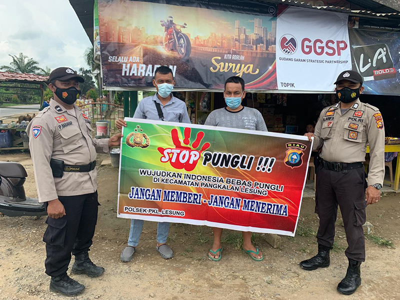 Edukasi Pungli kepada Masyarakat, Polsek Pangkalan Lesung Laksanakan Sosialisasi