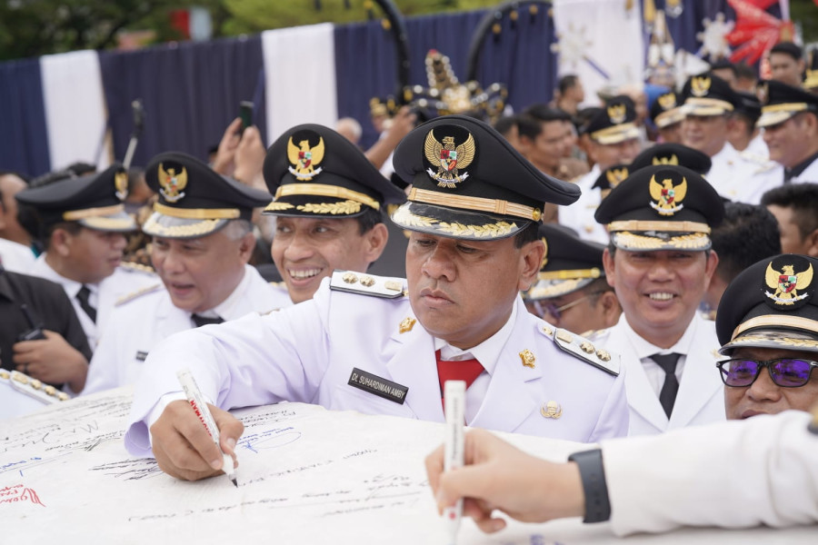 Hadiri Otda Di Makasar  Suhardiman : Kuansing Akan Terus Gali Potensial SDA Dan SDM