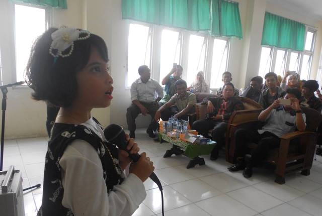 Penyanyi Cilik Alya Aqeela Tampil di Kampus Hijau FIP UNP Padang