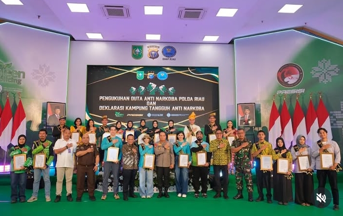 Perkuat Pencegahan, Polda Riau Lantik Duta Anti Narkoba dan Tetapkan Lima Desa Tangguh