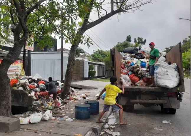 Antisipasi Penumpukan Sampah, Pemko Pekanbaru Minta PT EPP Tetap Siaga Saat Libur Lebaran