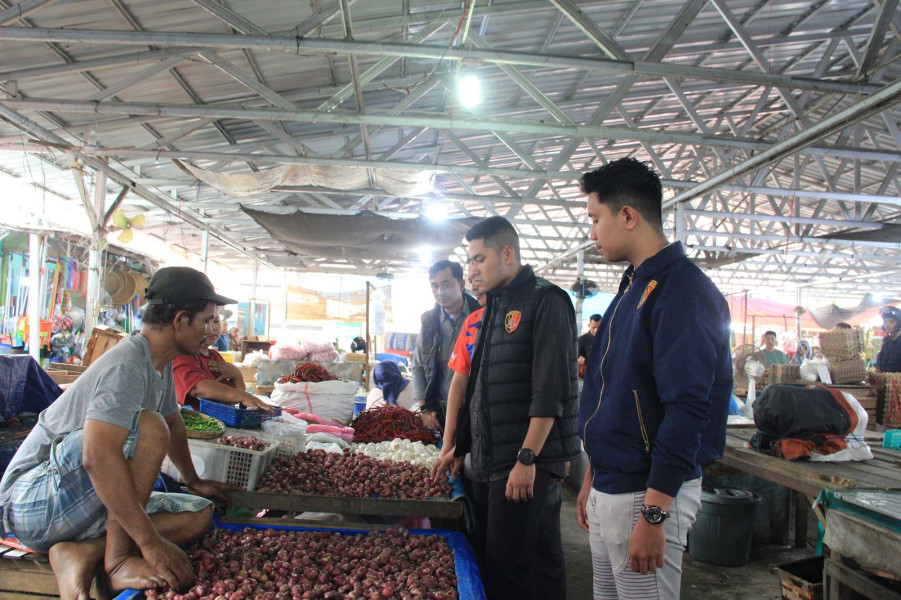 Satgas Pangan Polresta Pekanbaru dan Disperindag Sidak Pasar Cik Puan, Ini Hasilnya