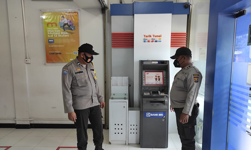 Polsek Langgam Gelar Patroli C3 dan Terus Ingatkan Warga Tentang Prokes