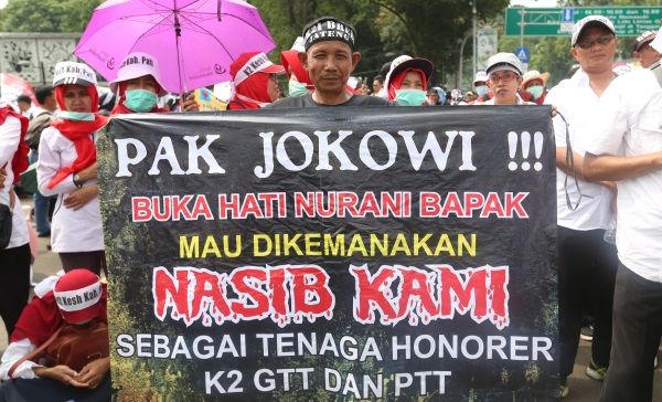 Catat! Istana Ungkap Jokowi Tak Pernah Janjikan Guru Honorer Jadi PNS