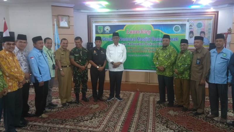 Bupati Suyatno Hadiri Muslim Guide Training dan Pelatihan Manajemen Remaja Masjid Se-Rohil