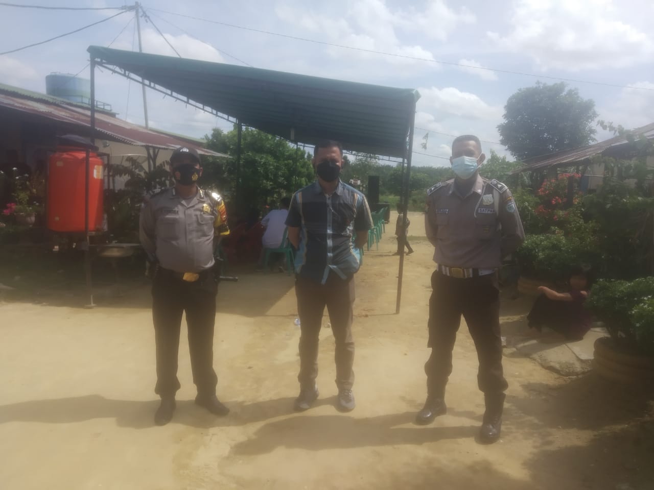 Polsek Pangkalan Kuras Laksanakan Pengamanan Kampanye Calon Kepala Desa Tanjung Beringin