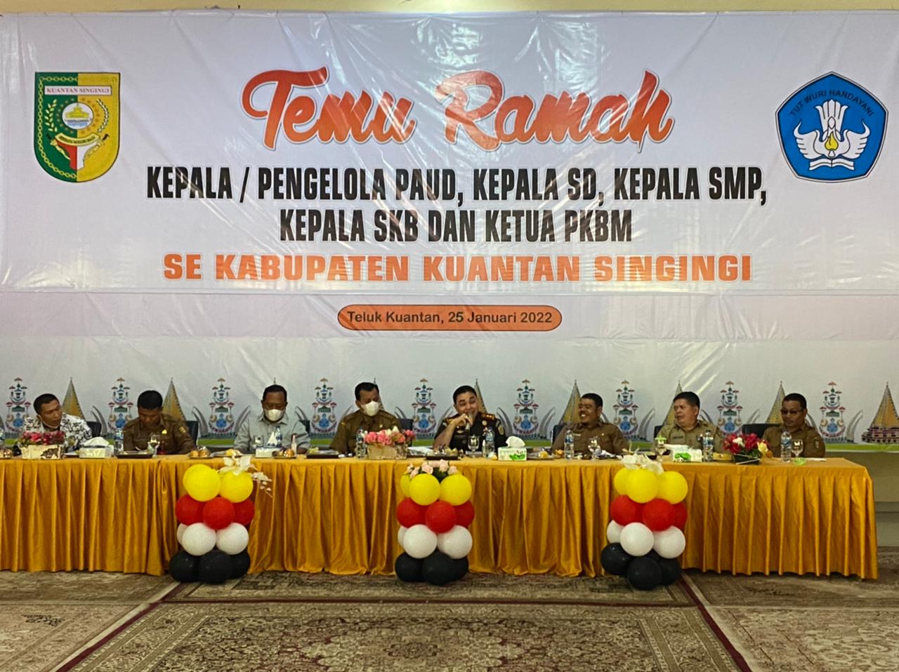 Hadiman Kajari Kuansing Hadiri Temu Ramah Dengan Kepala Sekolah se-Kabupaten Kuantan Singingi