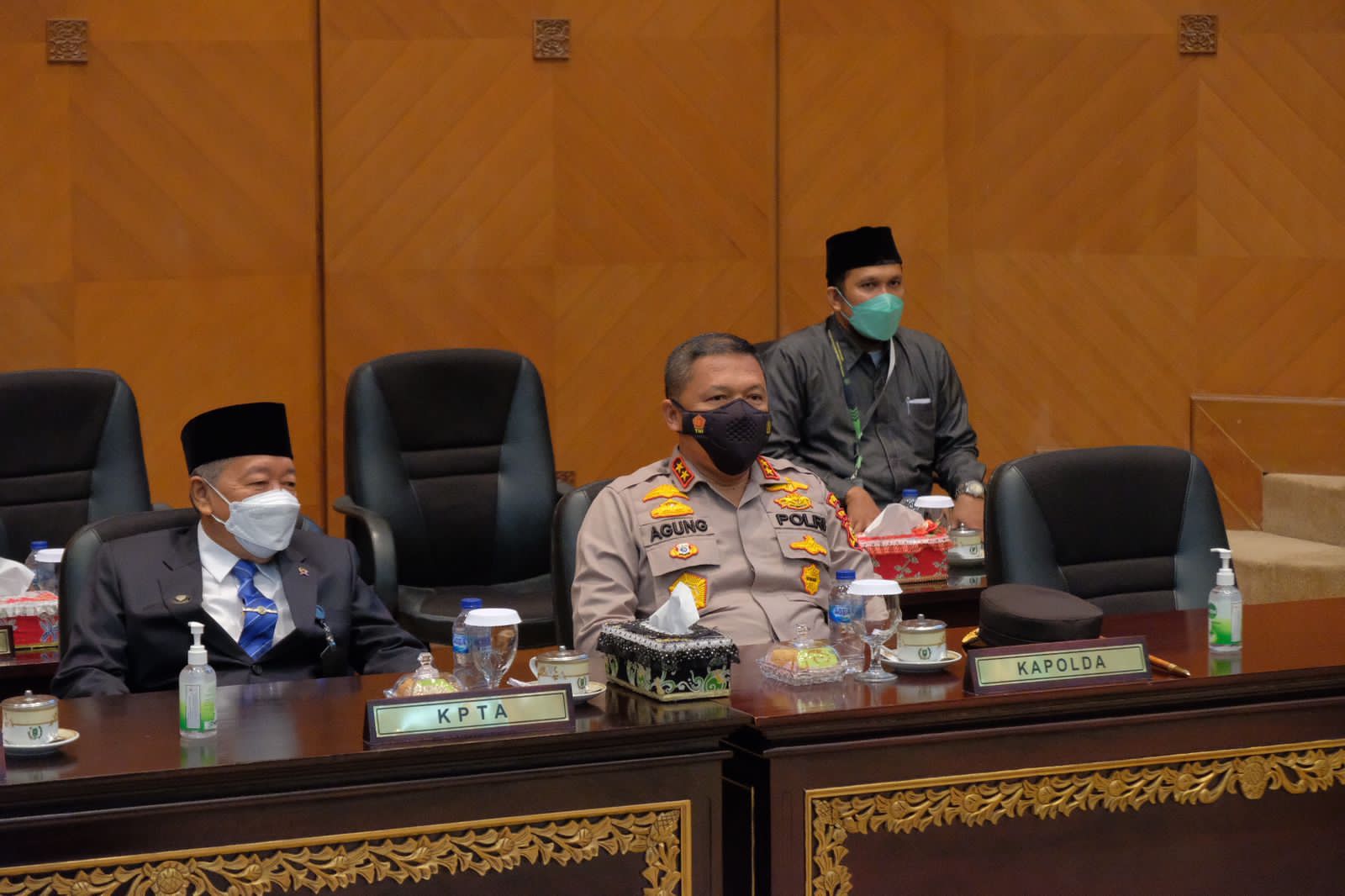 Sampaikan Pidato Pada Sidang Paripurna DPRD, Irjen Agung Setia : Terimakasih Masyarakat Riau.
