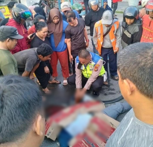 Usia Ditabrak Mobil dari Belakang, Pengendara Motor di Pekanbaru Meninggal Dunia 