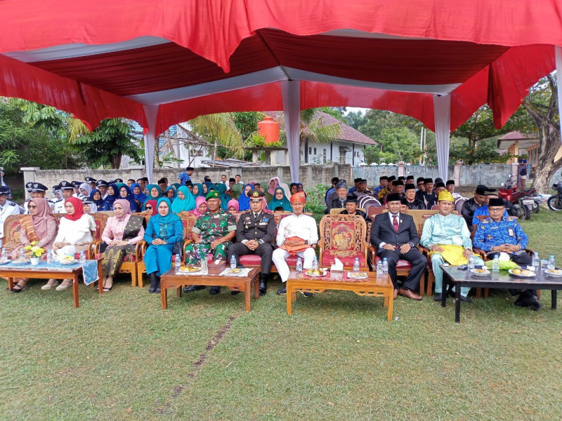 Upacara Pengibaran Bendera Merah Putih 17 Agustus 2024 Di Kecamatan Cerenti Kabupaten Kuansing