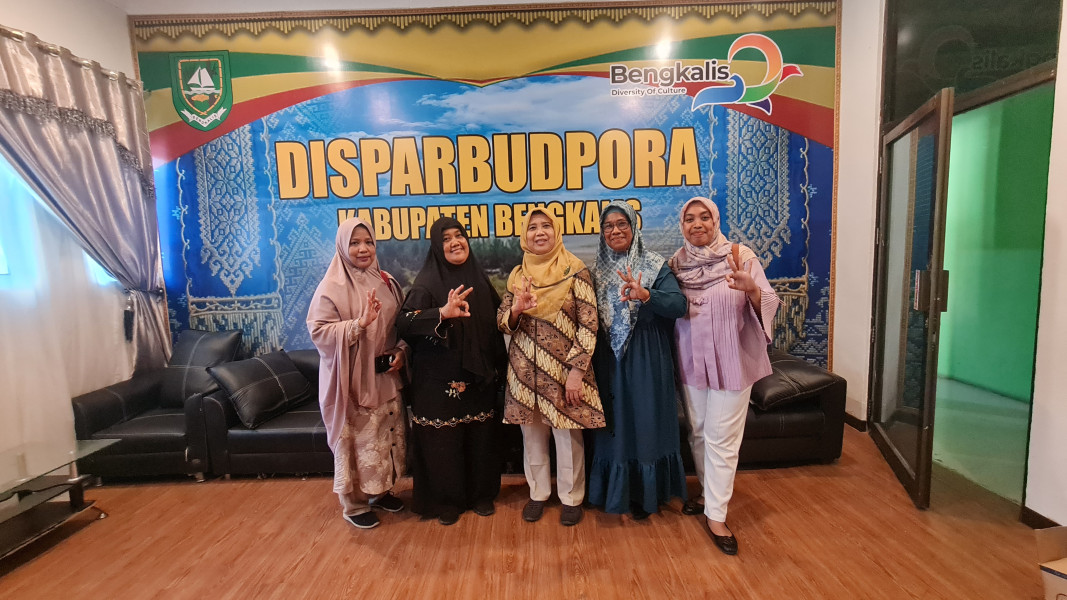 Pertemuan Tim Lembaga Puspaindra Universitas Riau dengan Dinas Pariwisata Kabupaten bengkalis dalam Rangka Penelitian