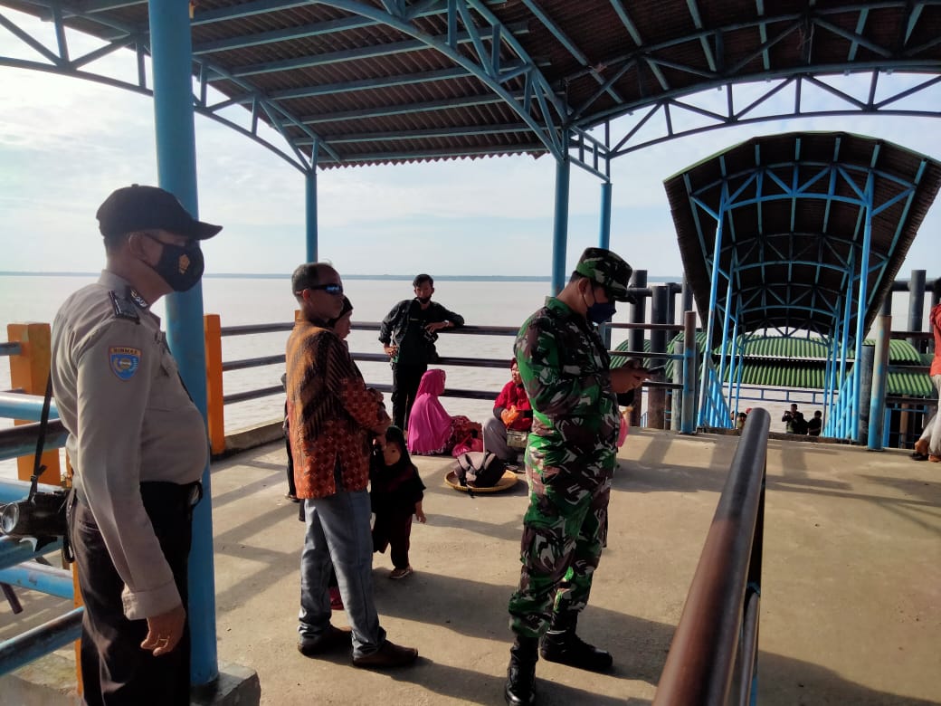 Polsek Kuala Kampar Tingkatkan Penerapan Prokes di Pelabuhan
