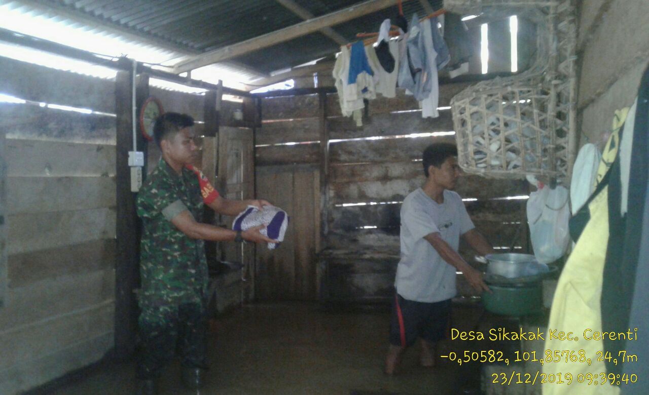 Serda Safriansyah Putra Nasution; Terus Monitoring Desa Binaan Yang Terkena Banjir.