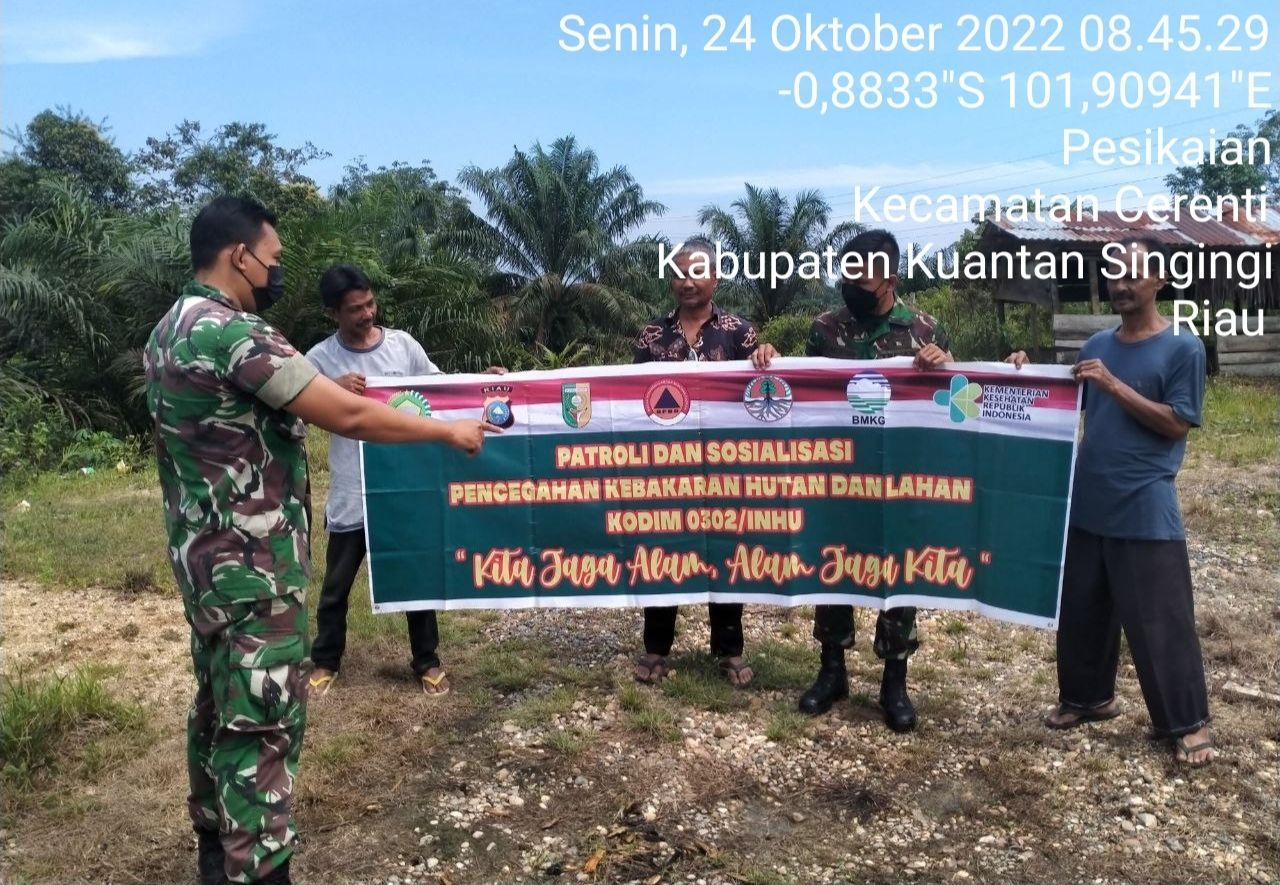 Tingkatkan Pengawasan Karlahut, Babinsa Koramil 06/ Cerenti Dim 0302/ Inhu Laksanakan Sosialisasi Kepada Masyarakat di Desa Pesikaian Kecamatan Cerenti 